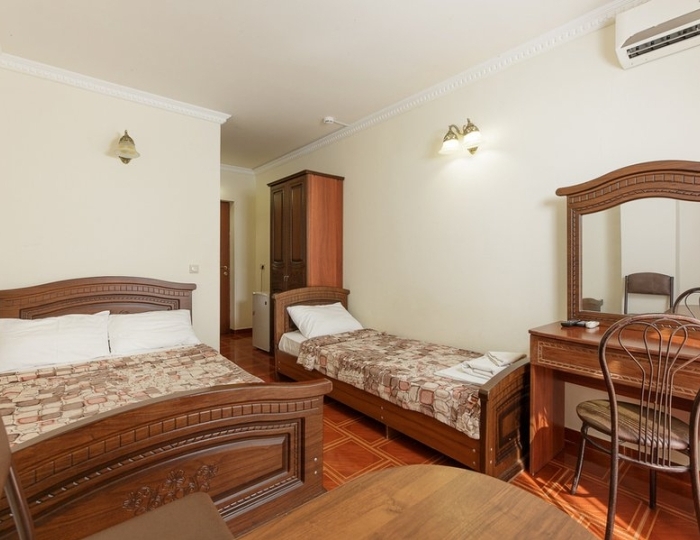 ПК 3-местный (без балкона) - Отель «Островок-1» Анапа